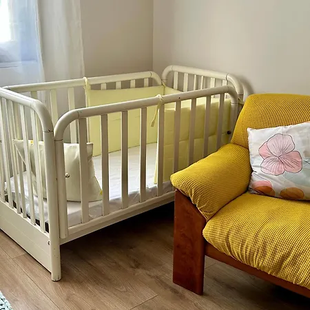 Da Deki Con Ampio Terrazzo Vista Monte Grappa Apartman